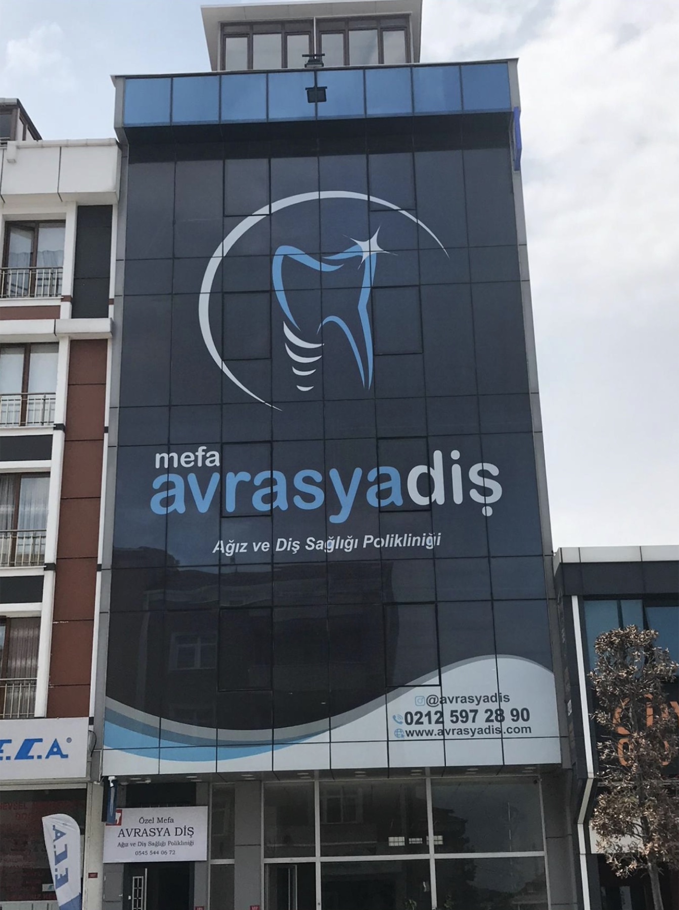 Mefa Avrasya Diş Arnavutköy dış cephe görünümü